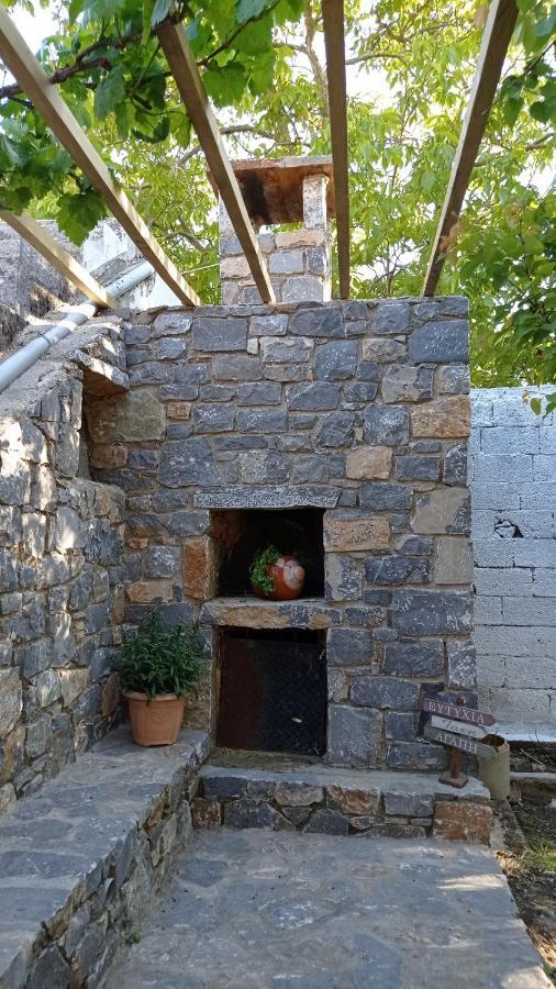 Villatzer - Traditional House With Fireplace And Garden Tzermiádon Dış mekan fotoğraf